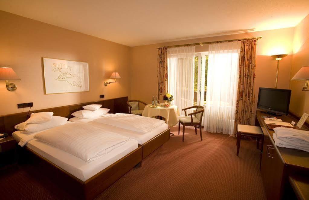 Art-Hotel Am Park Badenweiler Kültér fotó